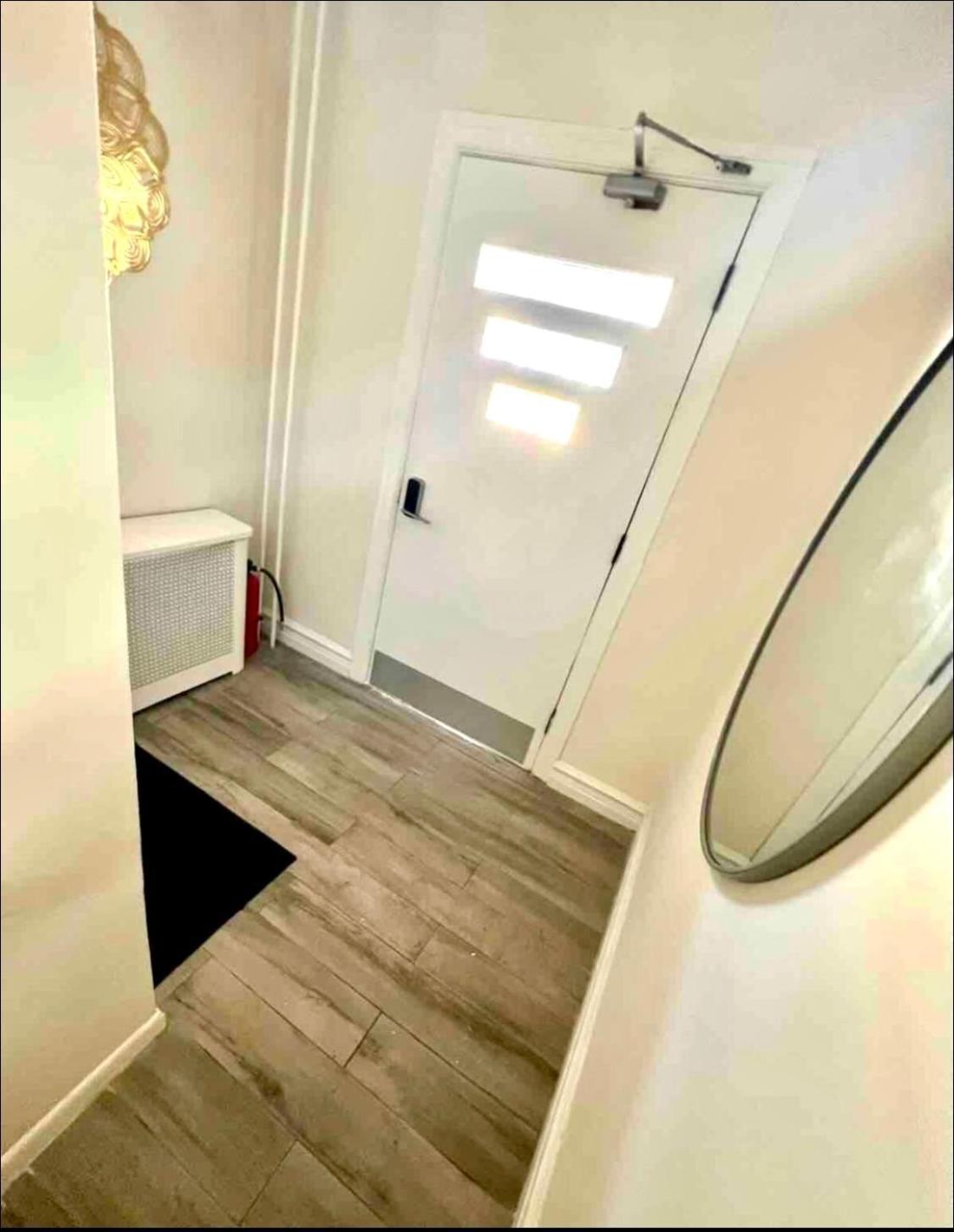 8-A Diamond In Yonkers, Ny Hotel Екстериор снимка