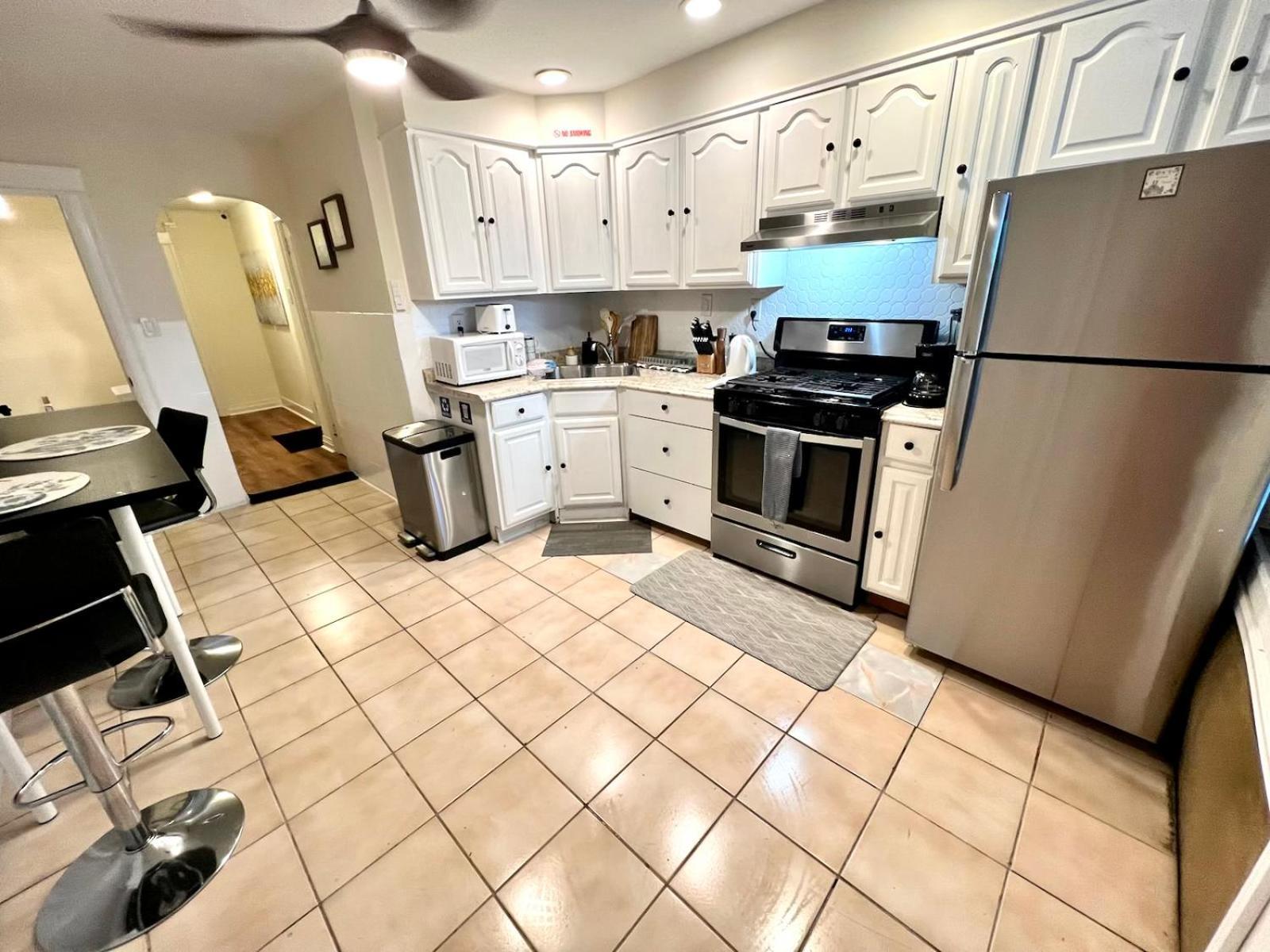 8-A Diamond In Yonkers, Ny Hotel Екстериор снимка